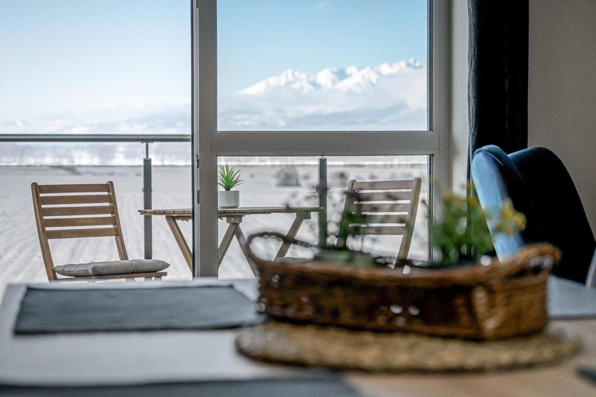 Studio Apartment At Outskirt Of High Tatras Poprad Exterior foto